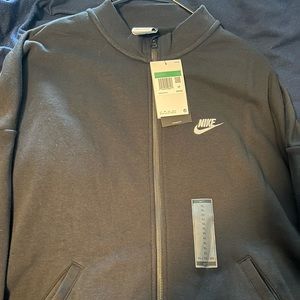 Black/white Nike cardigan - women’s fleece cardigan